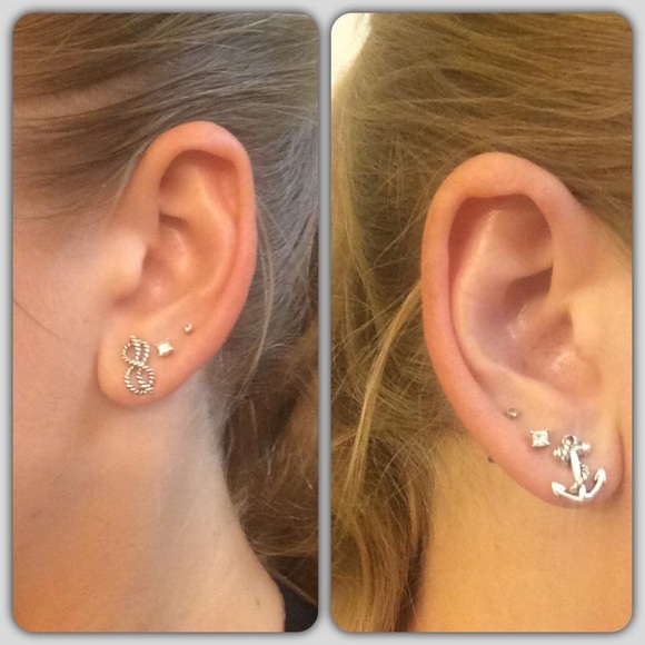 Anchor and Knot stud earrings - Picture 3 of 3